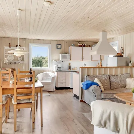 Lovely In Juelsminde With Kitchen Σπίτι διακοπών *